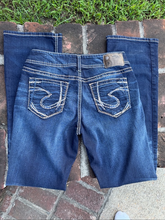 Silver Jeans Denim - Silver Suki mid slim boot cut blue jeans size 28